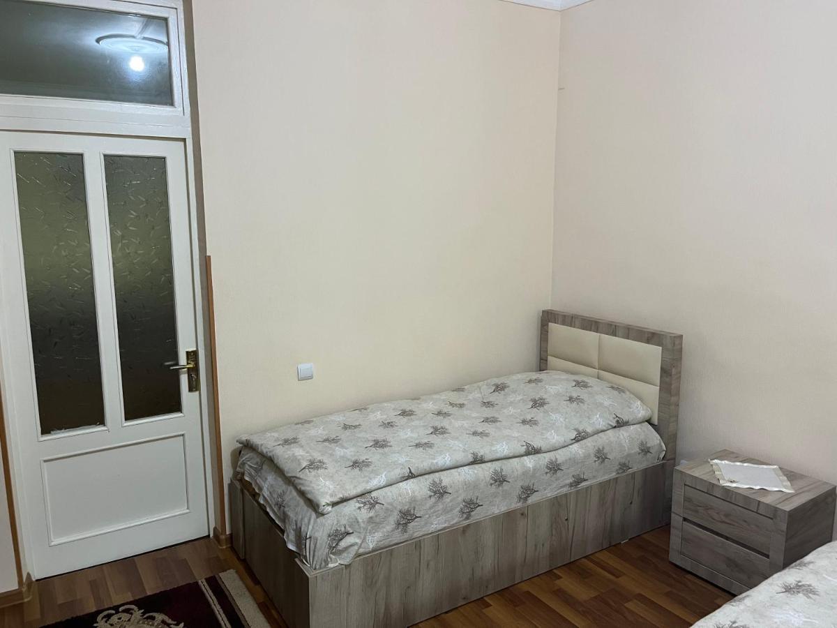 Bed and Breakfast Inexpensive House à Vanadzor Extérieur photo