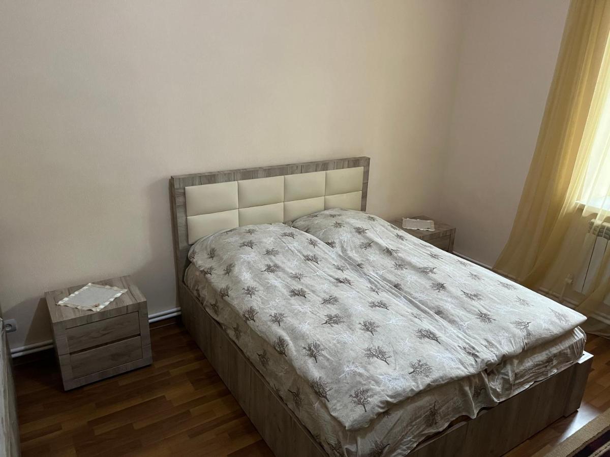 Bed and Breakfast Inexpensive House à Vanadzor Extérieur photo